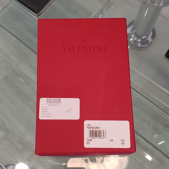 NWT - Valentino Garavani white Rockstud spike yellow card holder/key chains - Picture 8 of 10